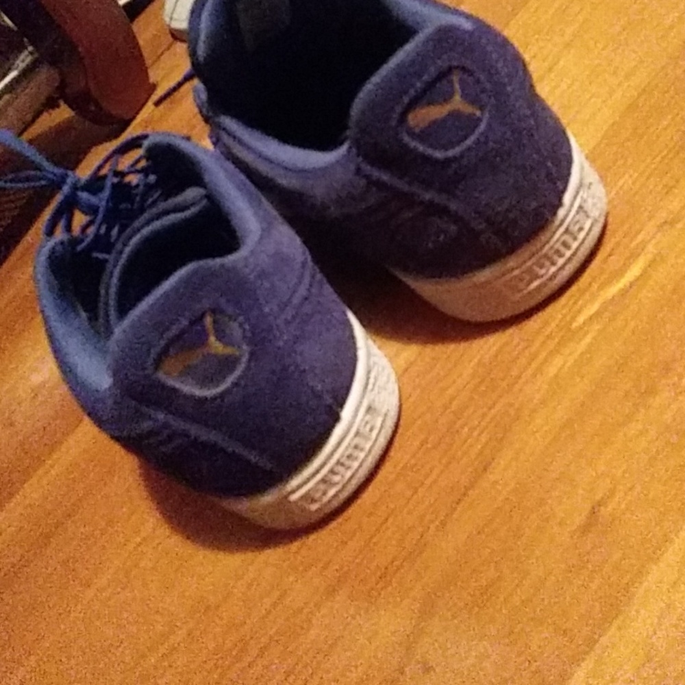 Shoes - Picture 3 of 3